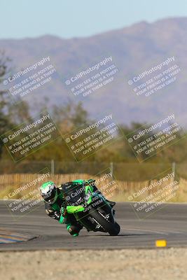 media/Dec-09-2023-SoCal Trackdays (Sat) [[76a8ac2686]]/Turn 3 (1150am)/